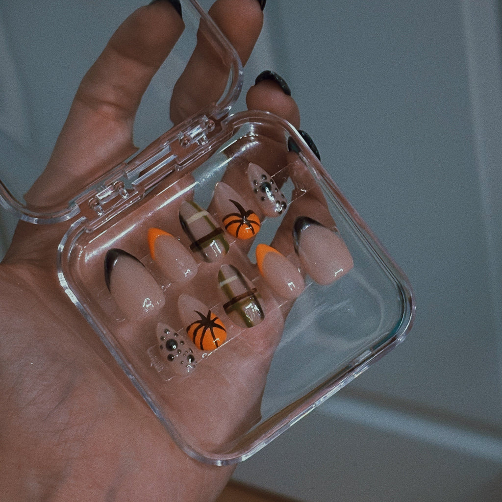 Pumpkin Spice Nails